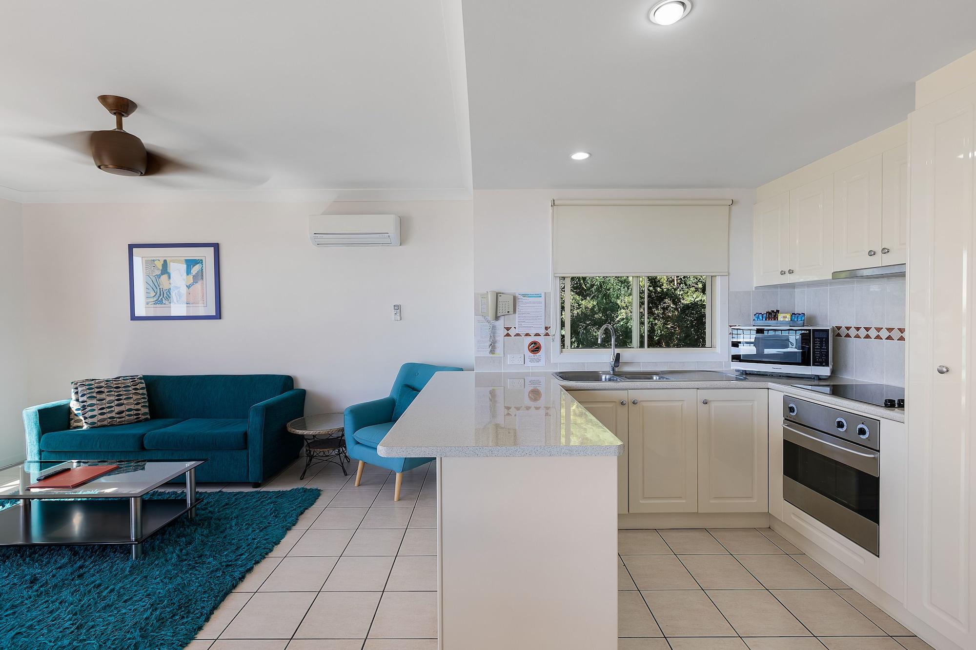 Martinique Whitsunday Resort Эйрли-Бич Экстерьер фото