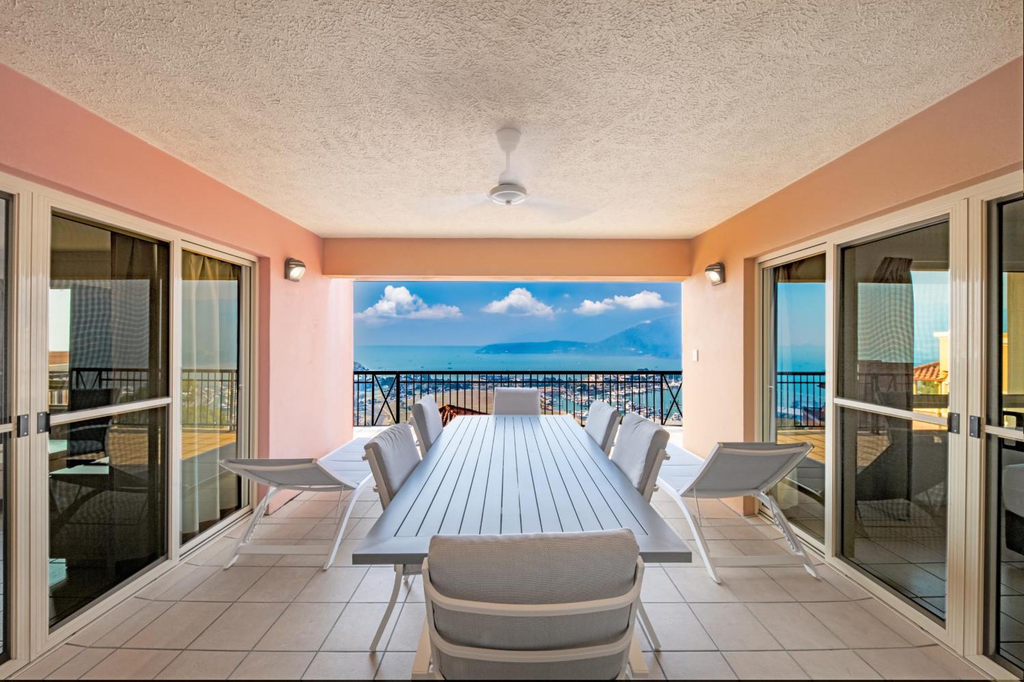 Martinique Whitsunday Resort Эйрли-Бич Экстерьер фото