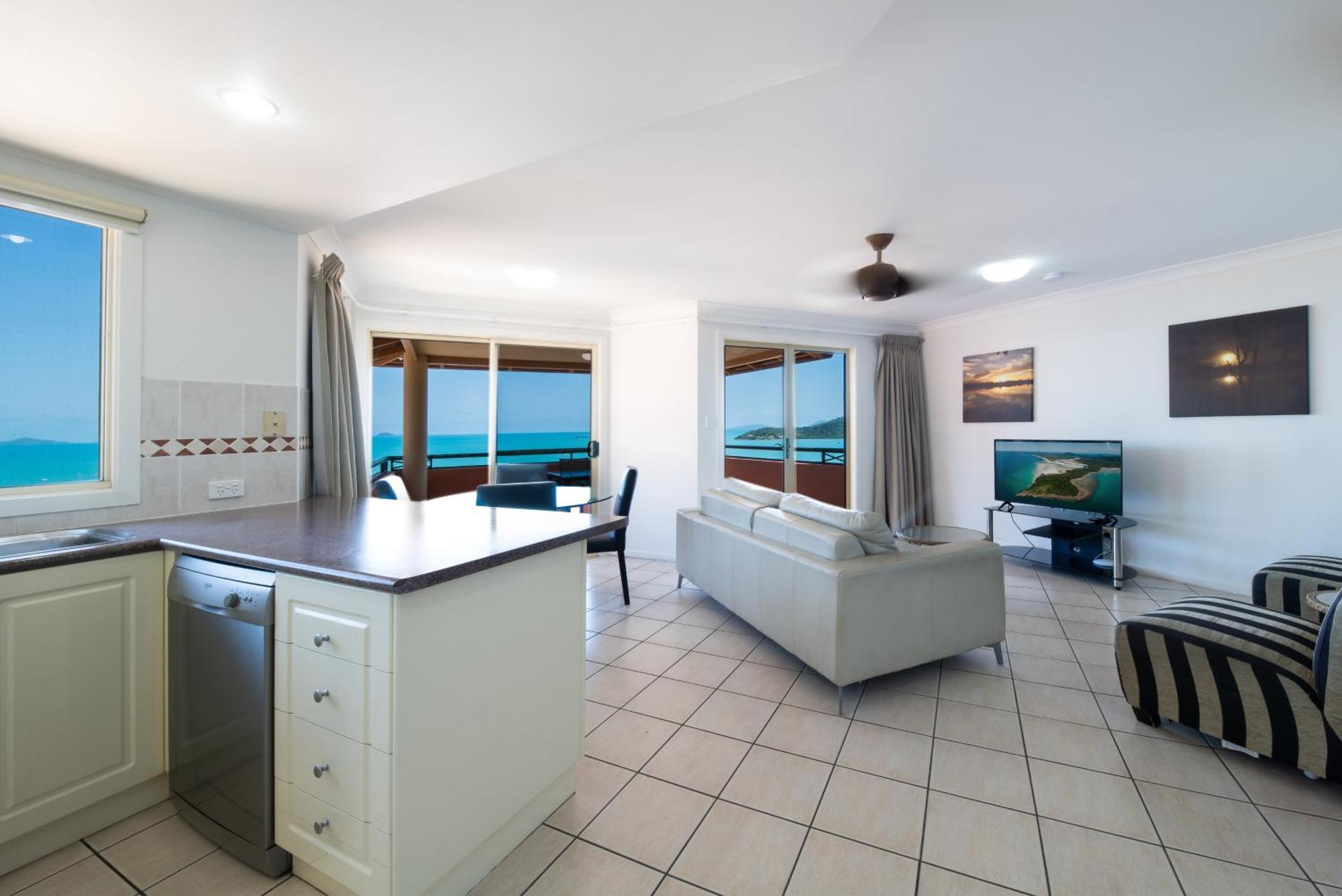 Martinique Whitsunday Resort Эйрли-Бич Экстерьер фото